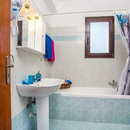 Blue Horizon Kalathos